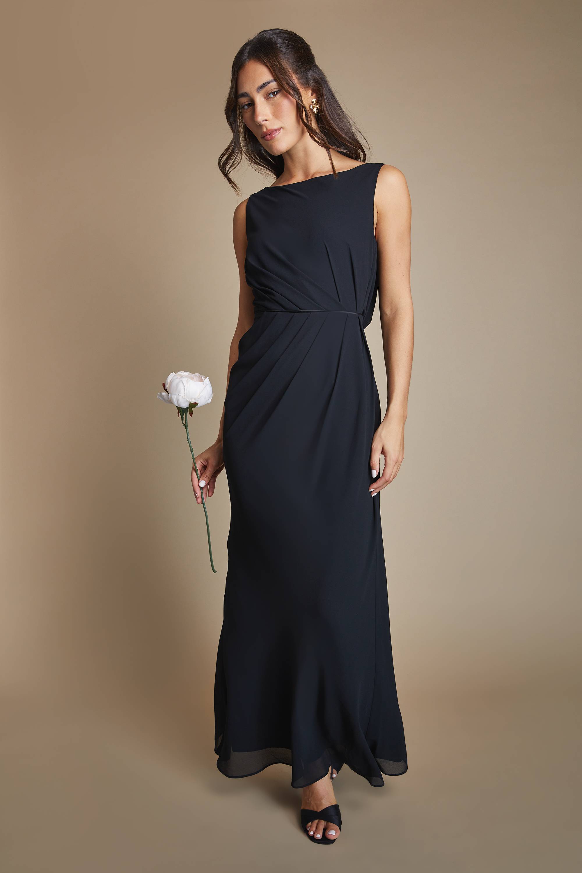 Coast Robe Longue de Demoiselle d'Honneur en Satin avec Détail Dentelle au Dos