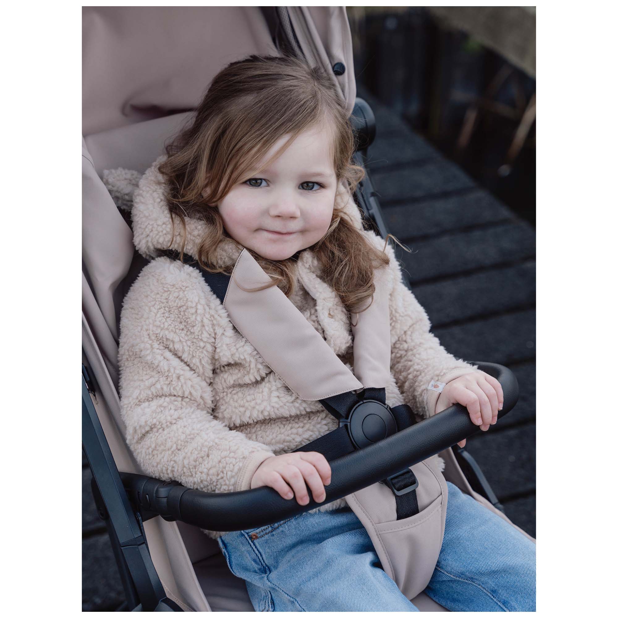 Little Dutch Buggy Beigebrown