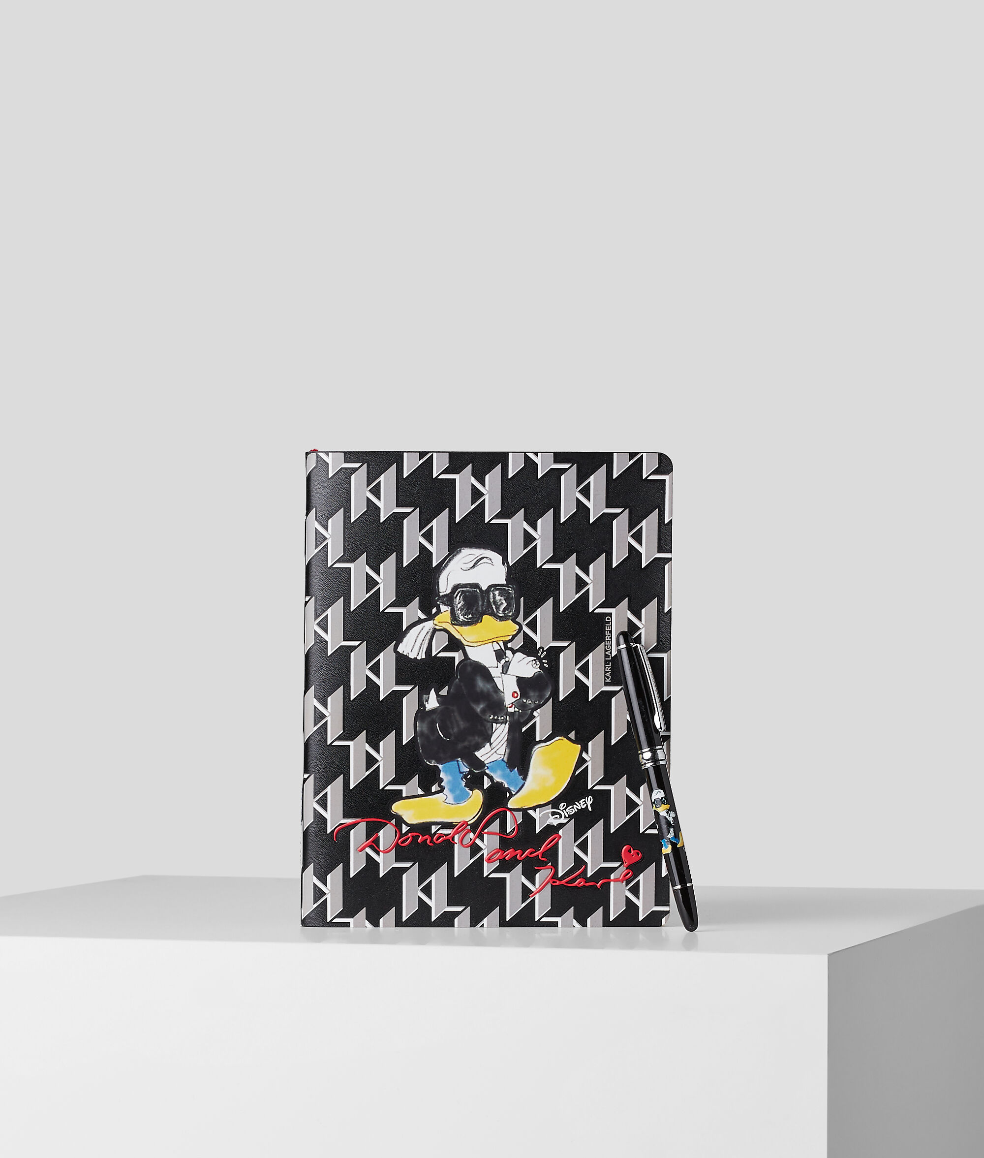 ENSEMBLE CARNET ET STYLO DS x KARL LAGERFELD