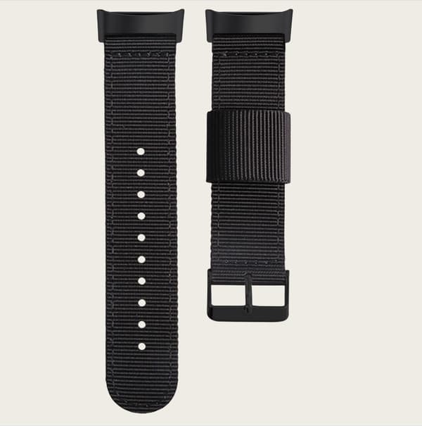 INF Nylon klokkereim til Fitbit Charge 5, pustende sport-erstatningsreim