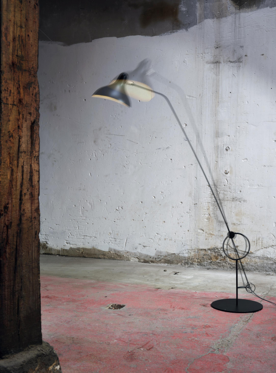 DCW éditions Mantis BS8 L vloerlamp