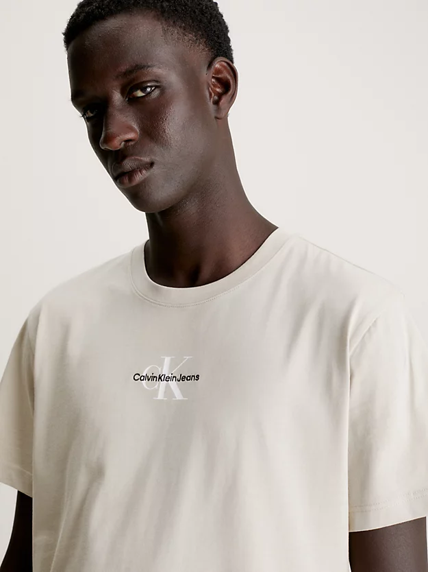 Camiseta de algodão com monograma