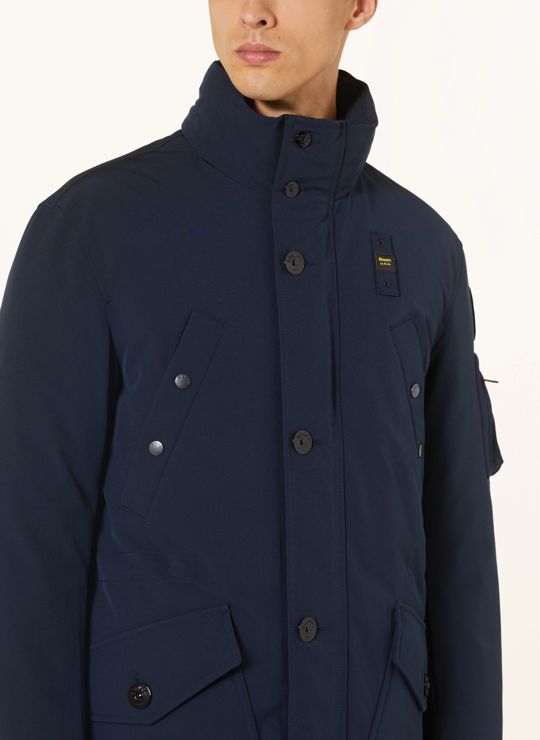 Blauer Parka mit DUPONT™ SORONA®-Isolierung