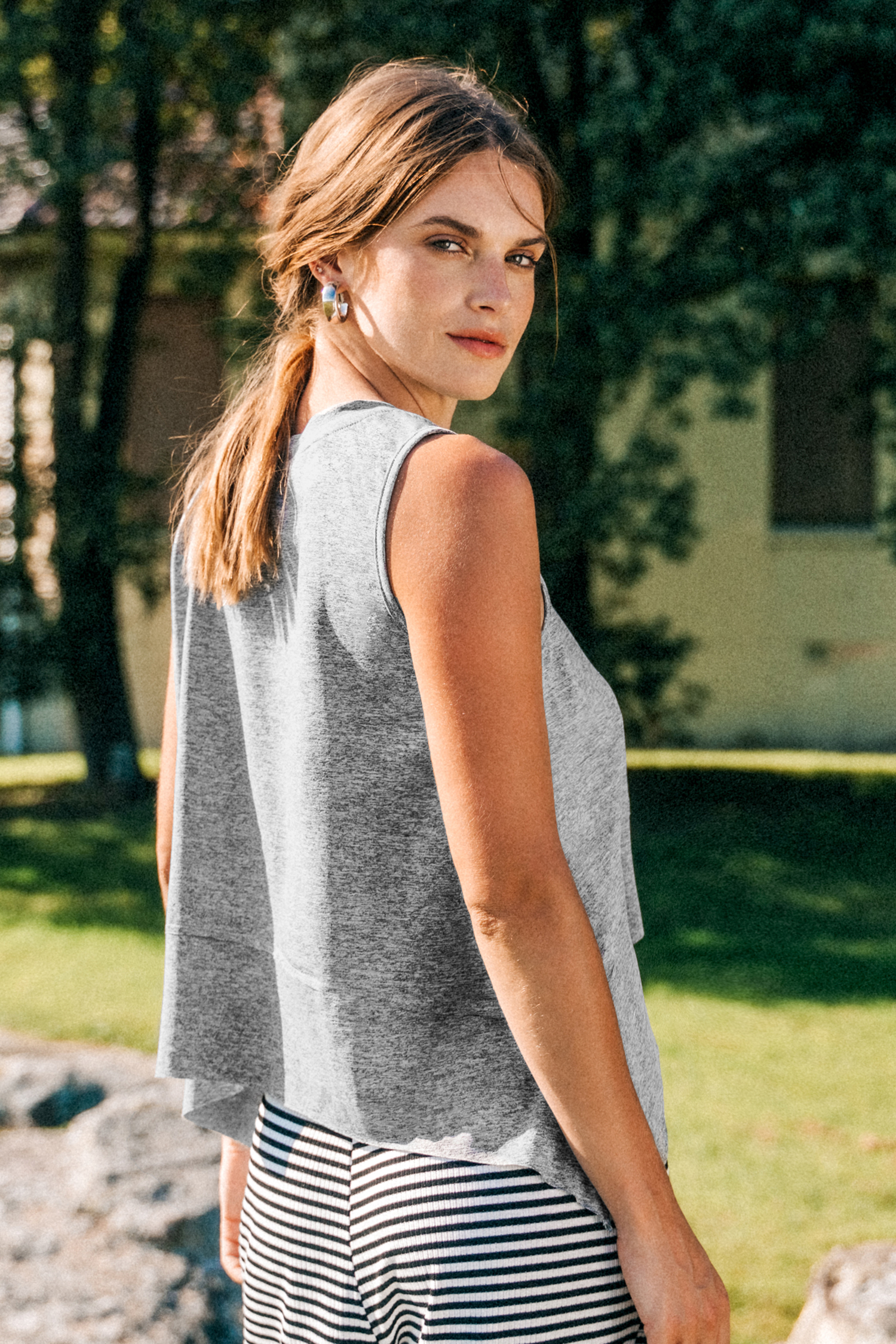 Débardeur asymétrique en jersey gris à col rond
