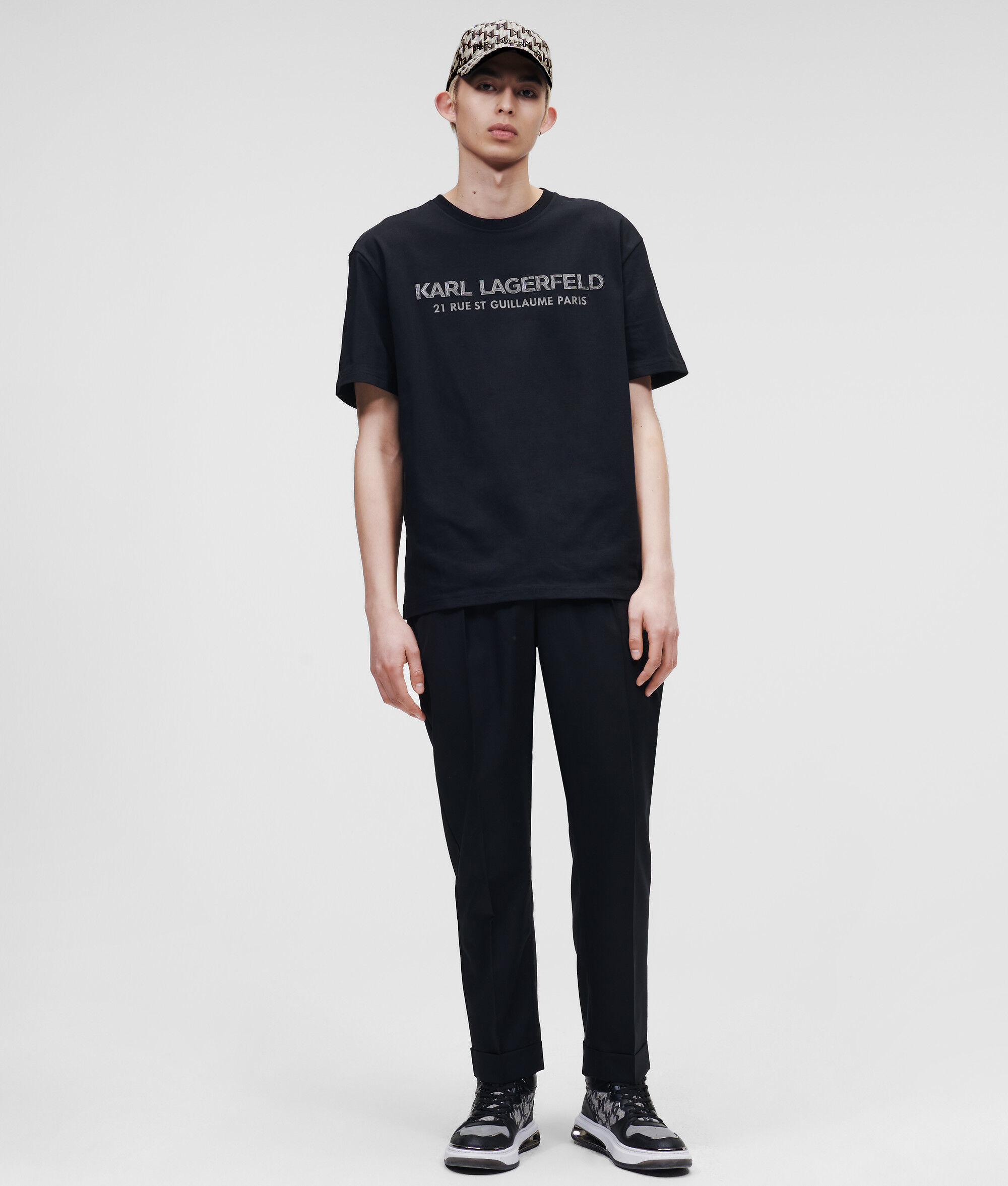 T-SHIRT EN SIMILI-CUIR AVEC LOGO KARL