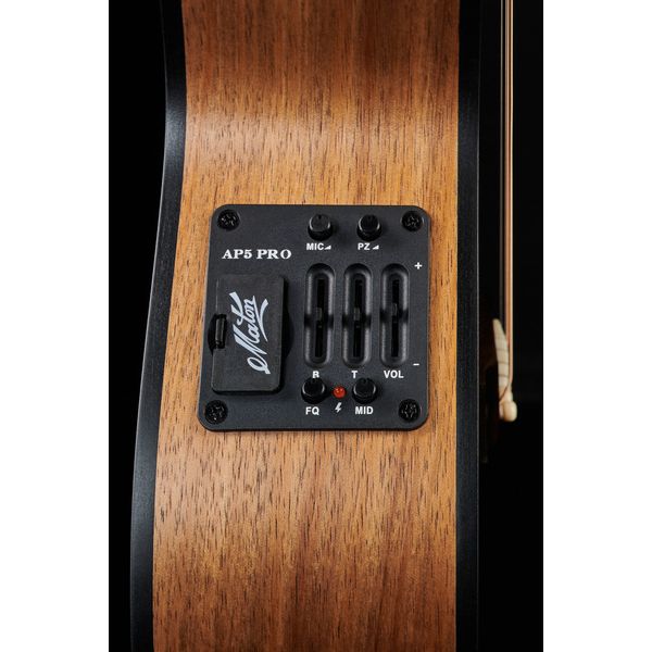 Maton EMBW6 Mini