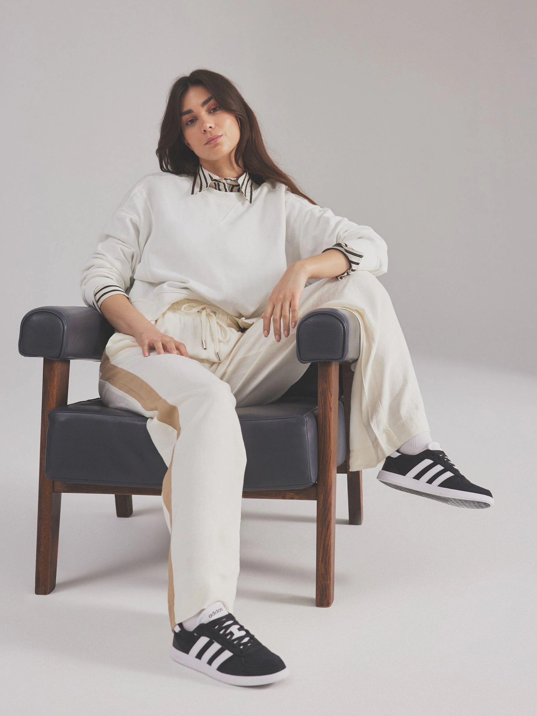 Zwart met lichte wassing - adidas Breaknet Sleek sneakers