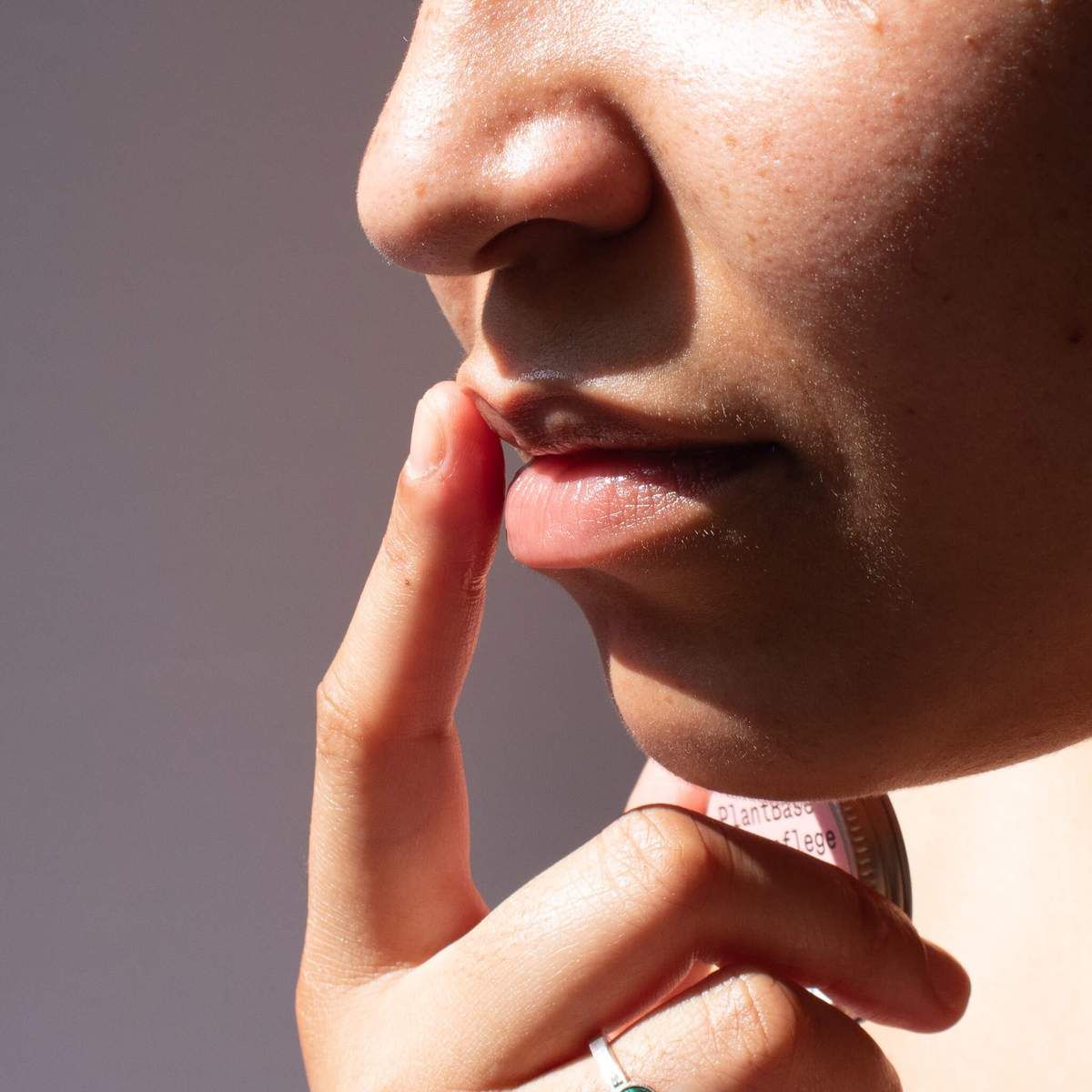 PlantBase Lippenpflege im Tiegel Kokos
