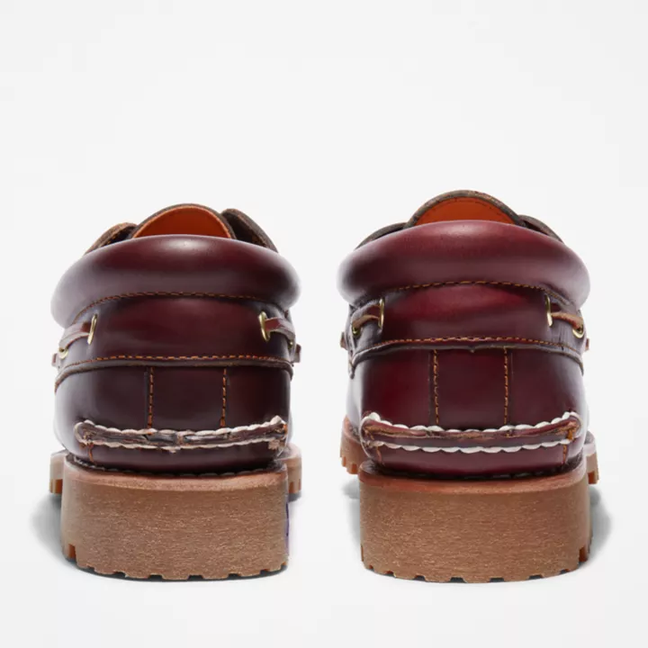 Chaussure bateau cousue main à 3 œillets et semelle crantée pour homme en bordeaux