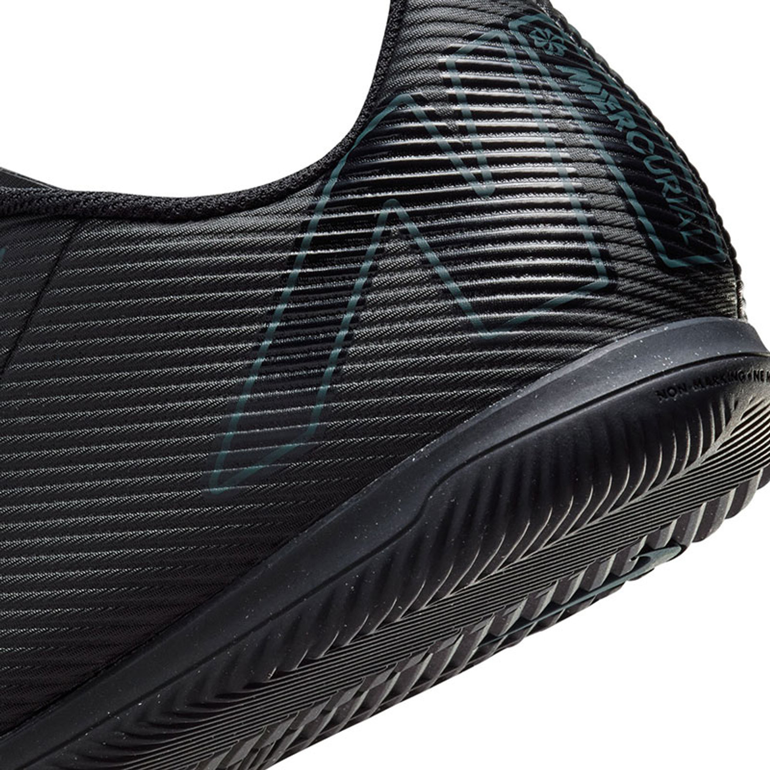 Nike Mercurial Zoom Vapor 16 Club FG/MG