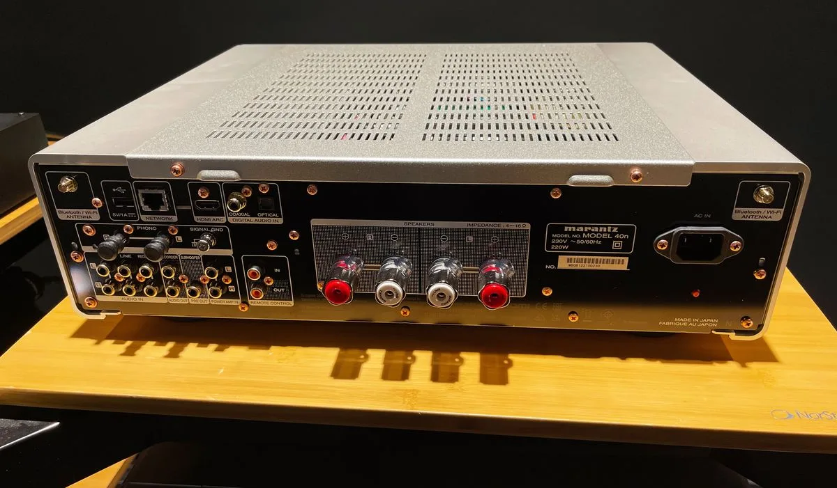 Marantz Model 40n Silver Amplis hi-fi stéréo