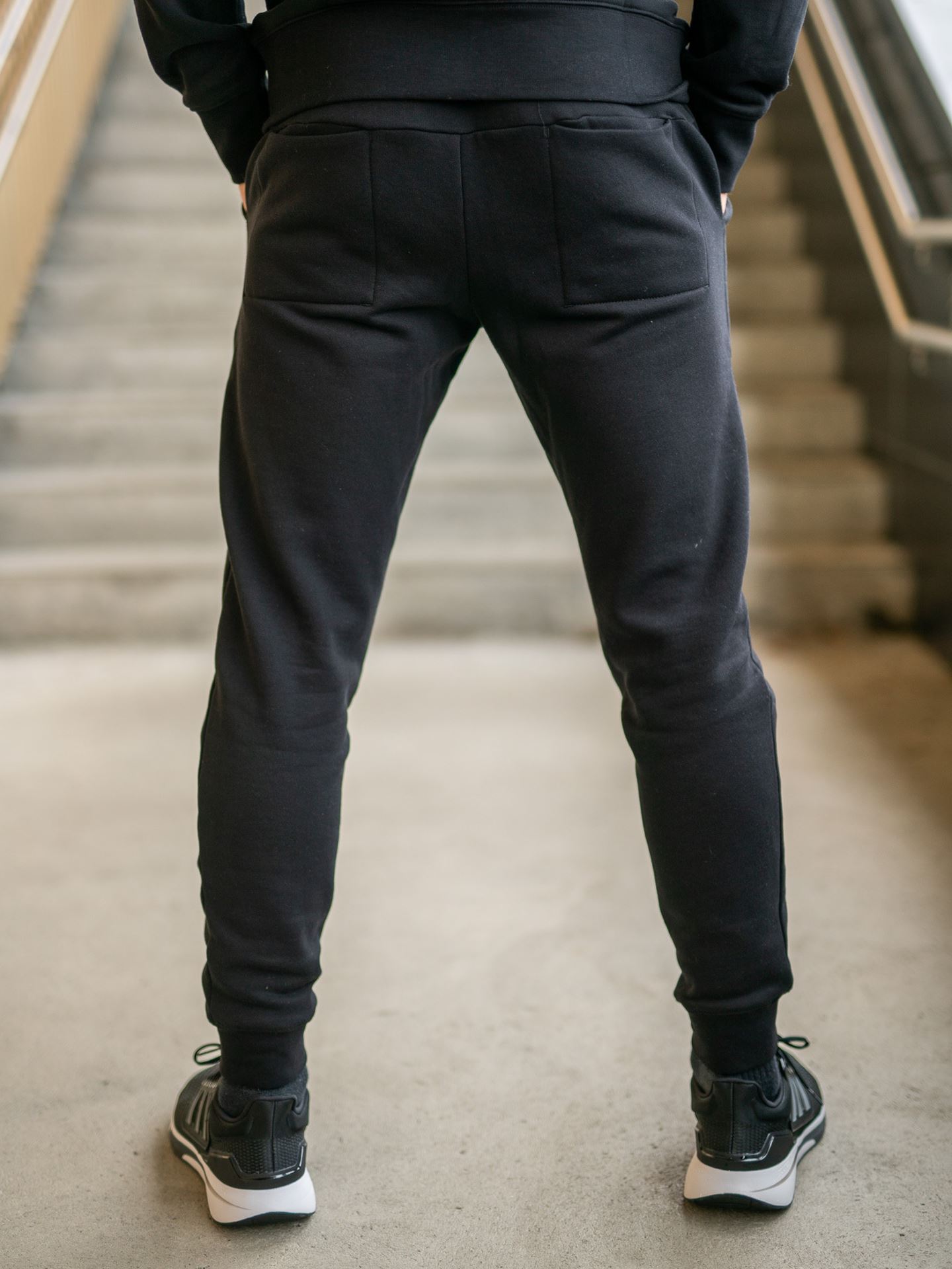 Centre Tapered Pant