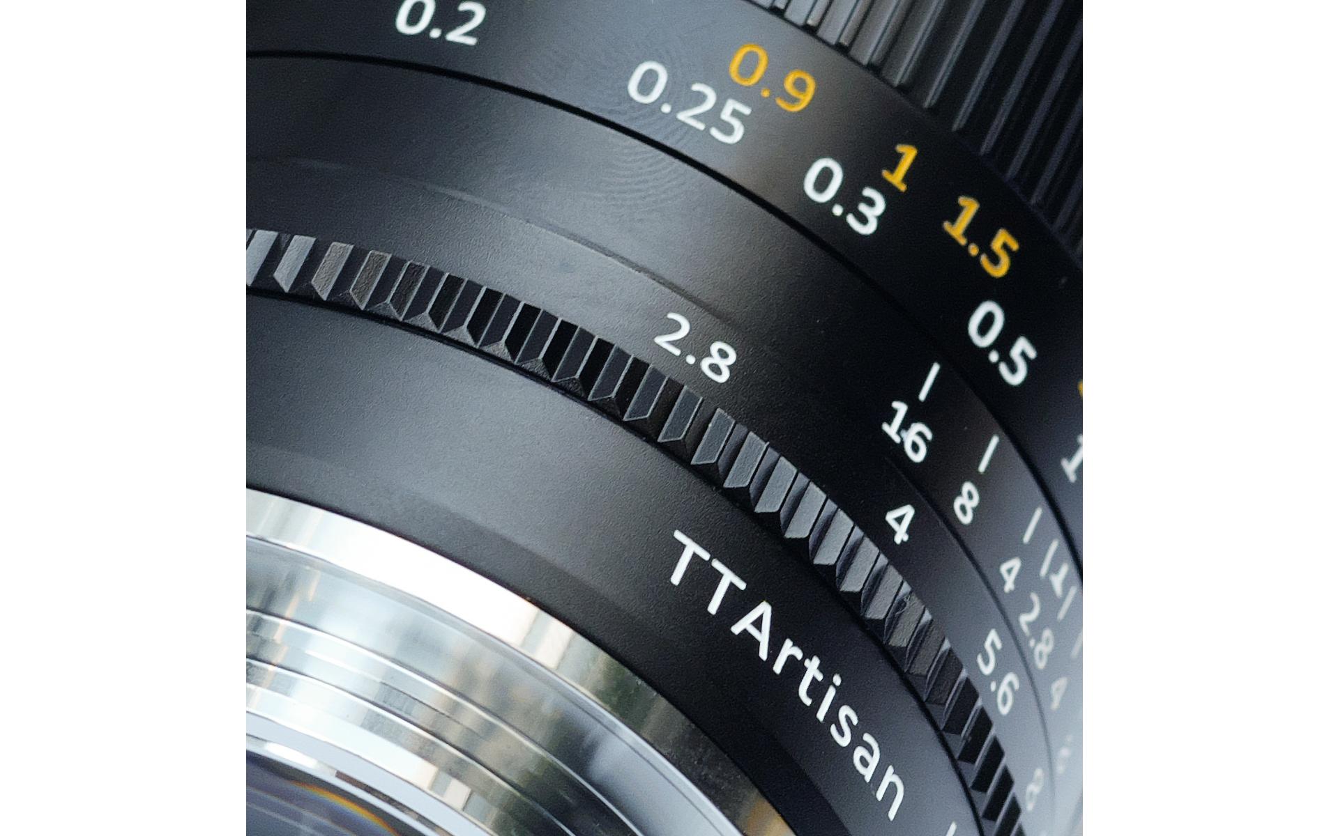 Festbrennweite 11mm F/2.8 – Sony E-Mount<br>Fischaugenobjektiv mit grandiosem Weitwinkel-Sichtfeld