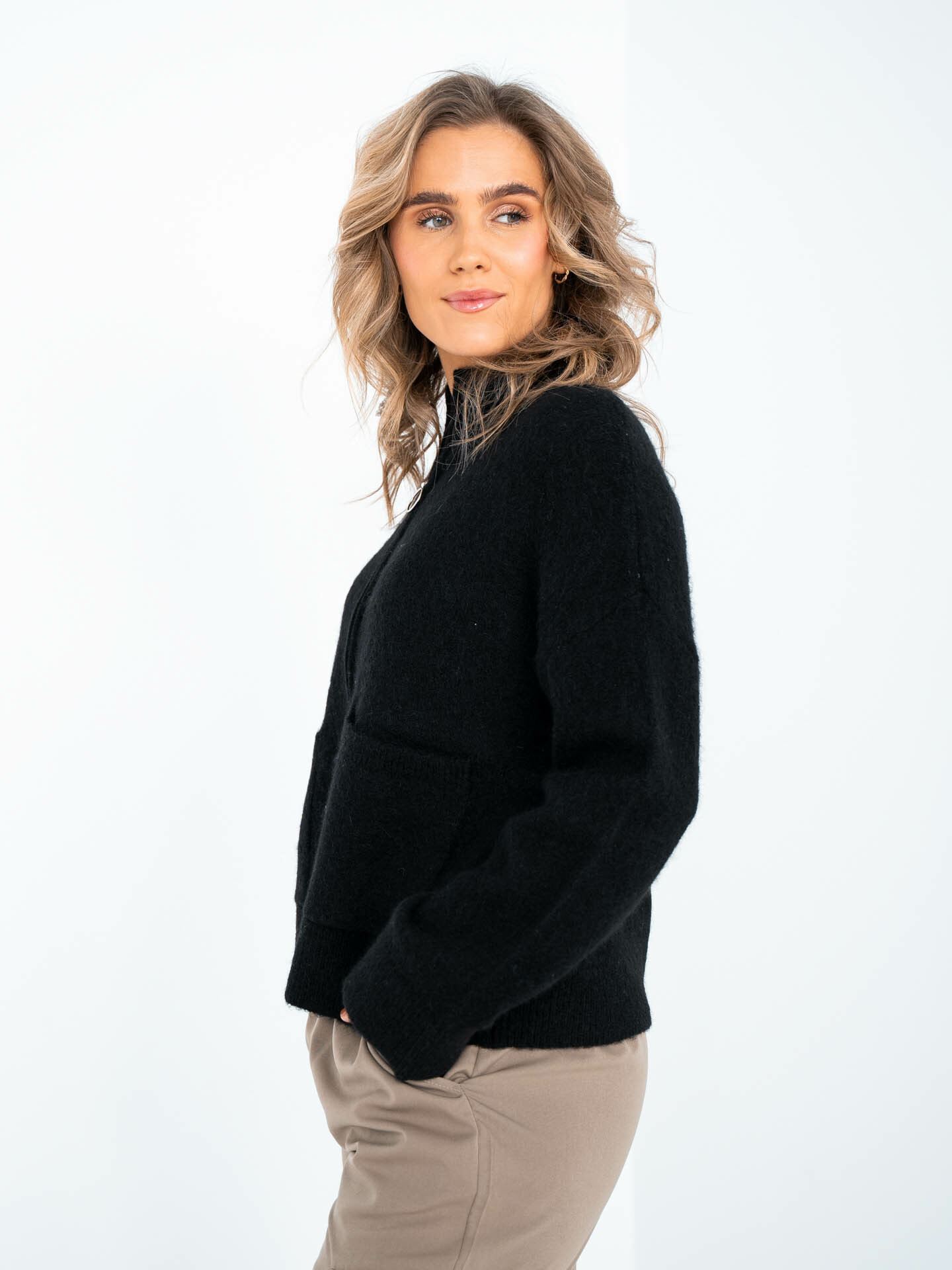 Sia Ras Long Sleeve Knit Zipper Cardigan