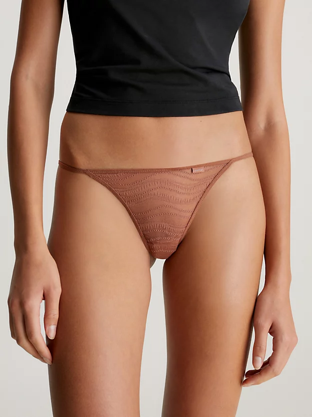 tanga de renda
