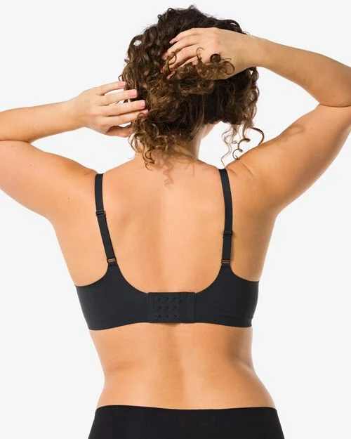 soutien-gorge préformé sans armatures noir