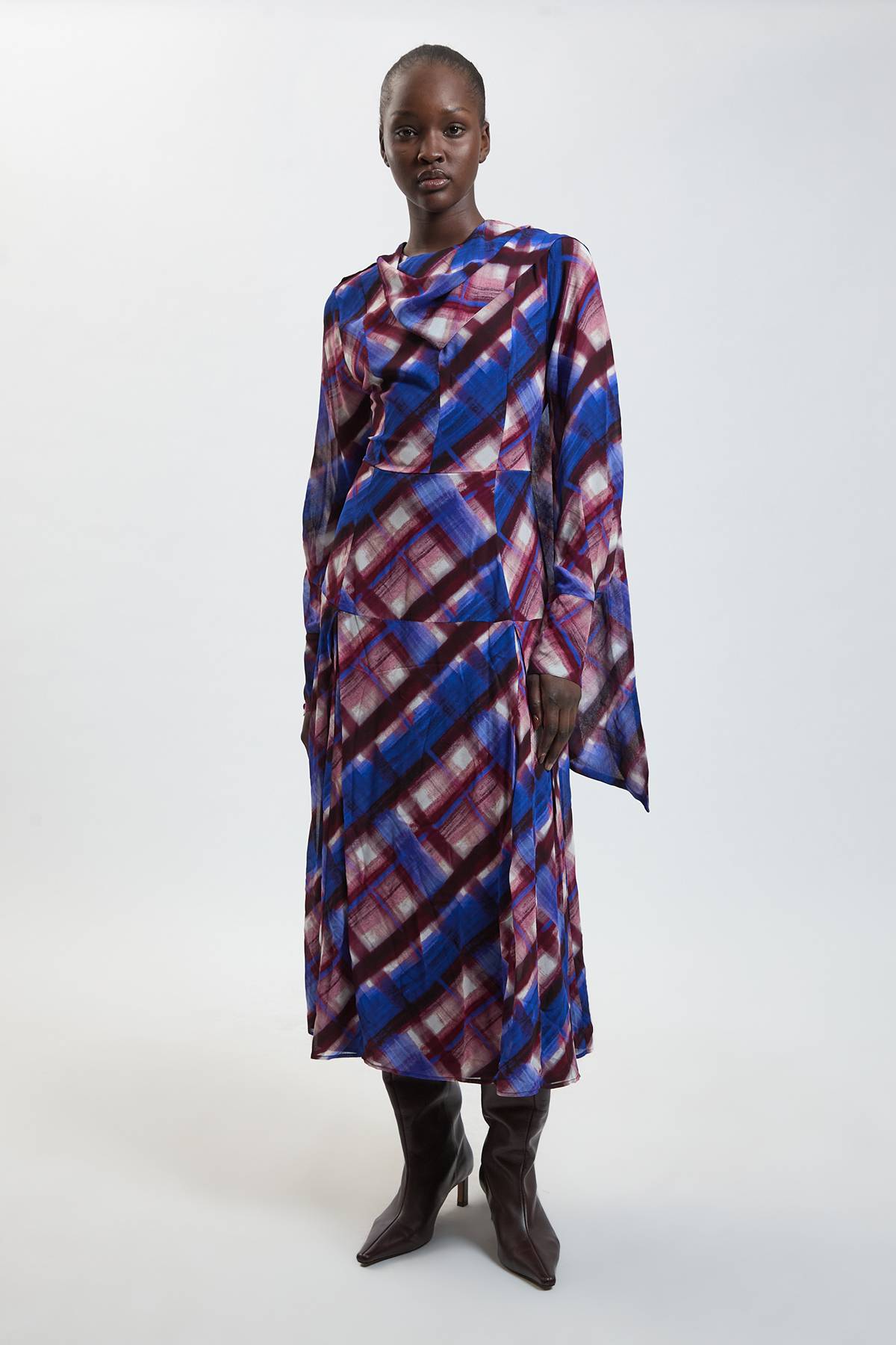 KarenMillen Robe Midi Tissée En Viscose À Imprimé Carreaux Avec Détail Foulard