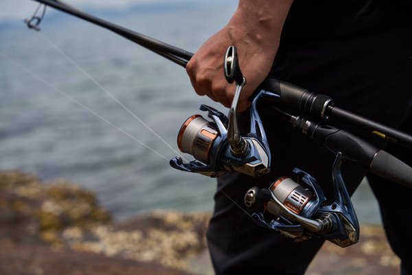 Moulinet spinning à frein avant Shimano Nasci FD