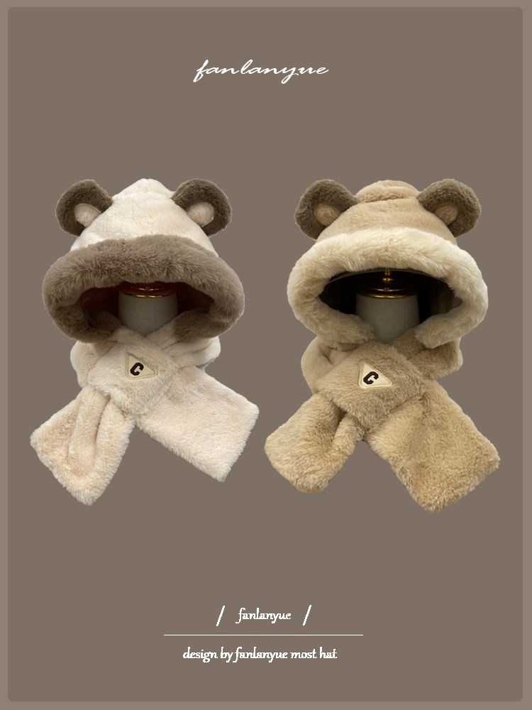 Zaalouk - Fleece sjaal met capuchon en berenoren