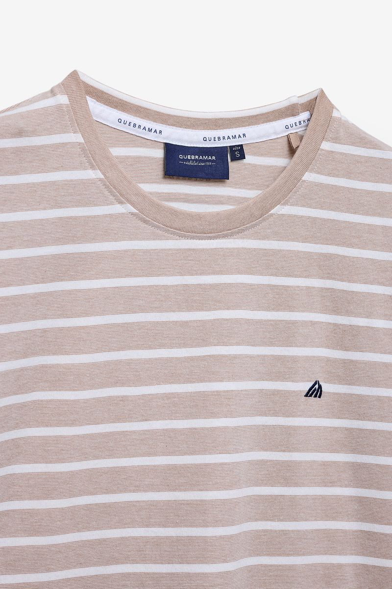 T-SHIRT COM MICRO RISCAS