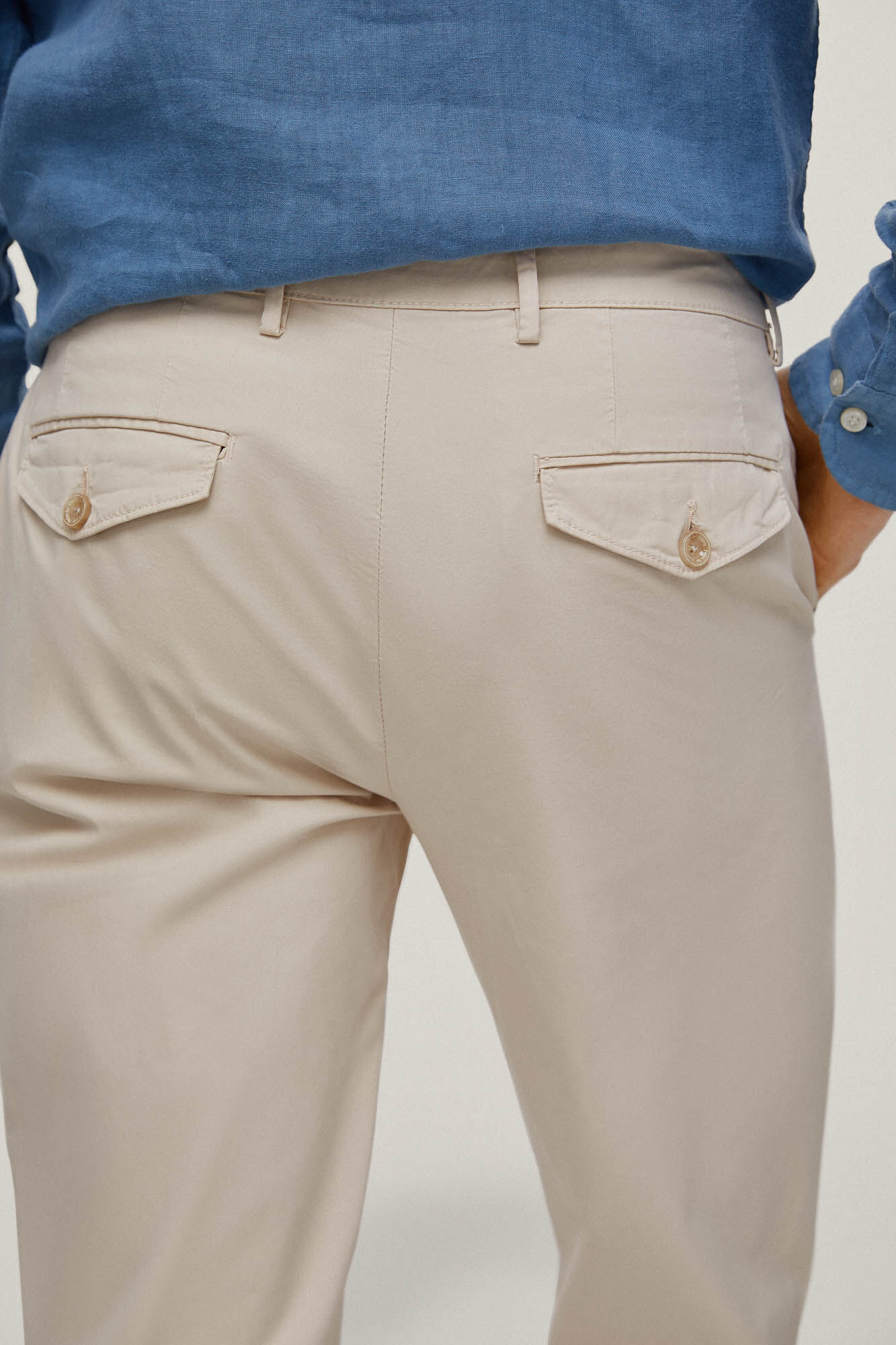 Calça chino premium flex ligero regular - Bege