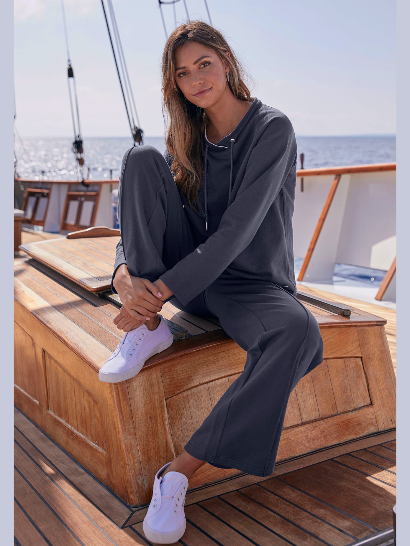 Pantalon détente large pantalon molletonné avec nervures sur l'avant de la jambe