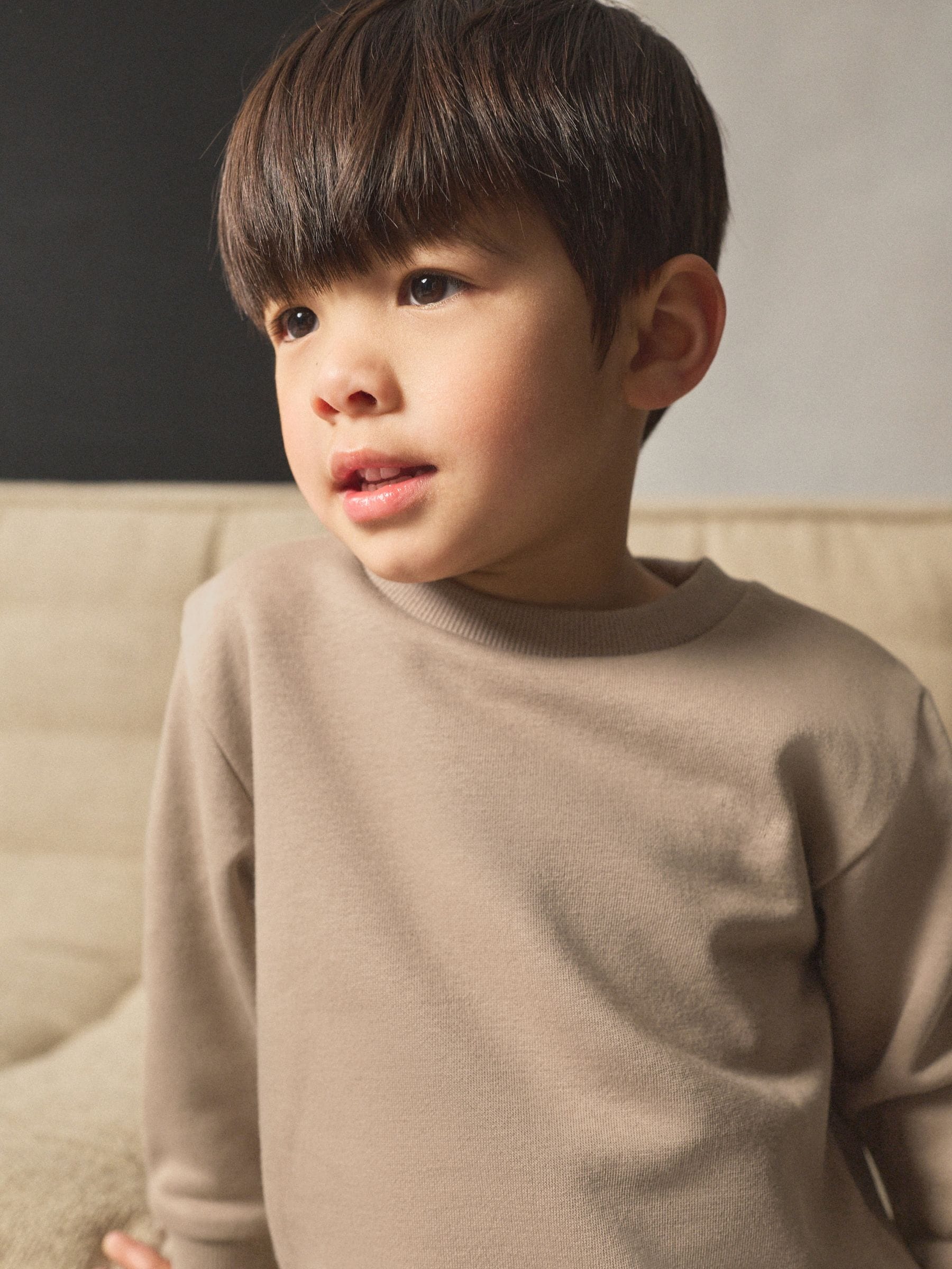 Pastelgeel - Set met sweatshirt en joggingbroek (3mnd-7jr)