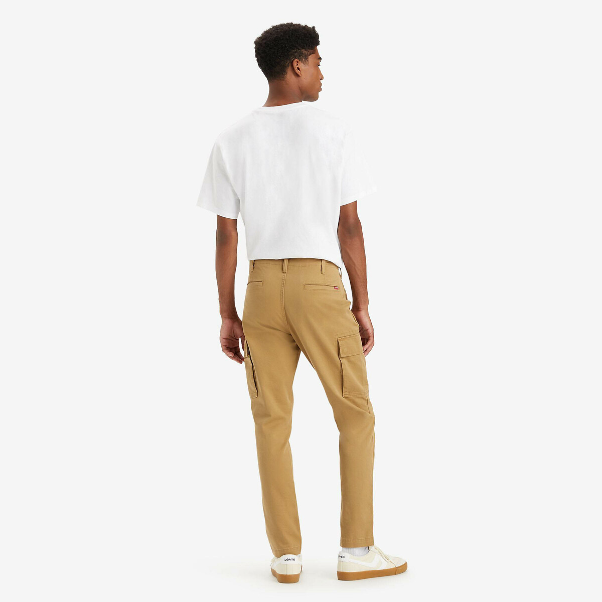 Calça chino slim cargo XX da Levi's