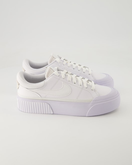 Nike Court Legacy Sneaker in Weiß