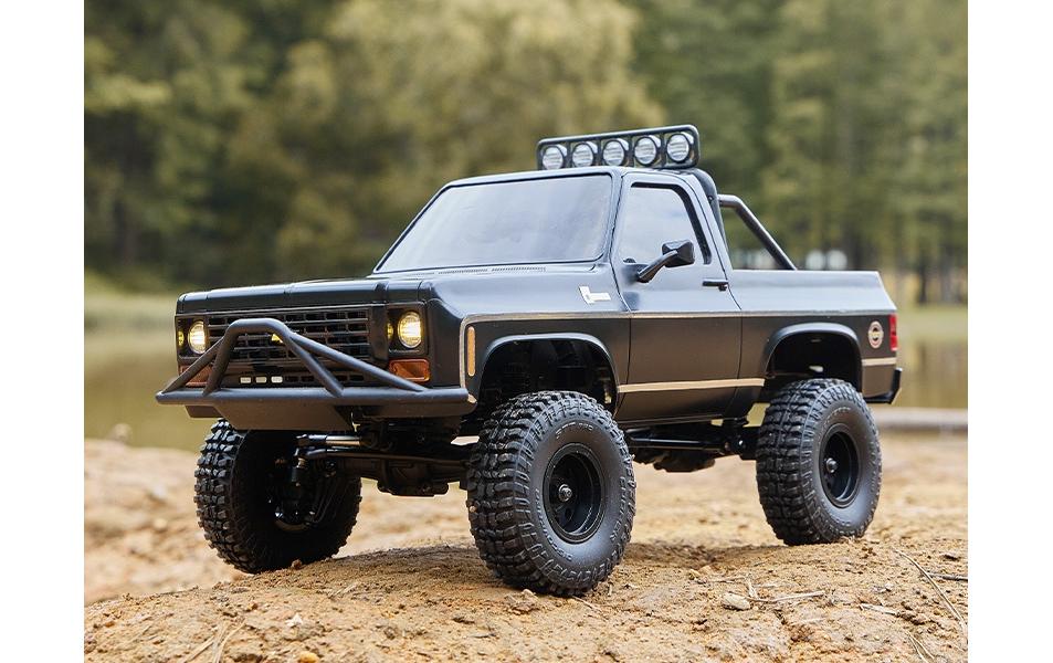 Scale Crawler Chevrolet K5 Blazer PRO, Schwarz RTR, 1:24<br>Offiziell lizensierte Chevrolet K5 Blazer Pro im Massstab 1:24 mit 2-Gang-Getriebe