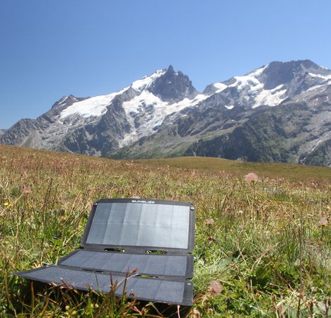 FUSION FLEX Solar Panel  black  18W
