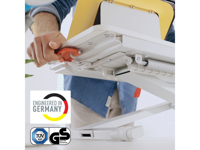 Leitz Ergo Cosy Höhenverstellbarer Schreibtischaufsatz Leitz Ergo Cosy Höhenverstellbarer Sitz-/Steh-Schreibtischaufsatz mit ausziehbarer Tastaturablage