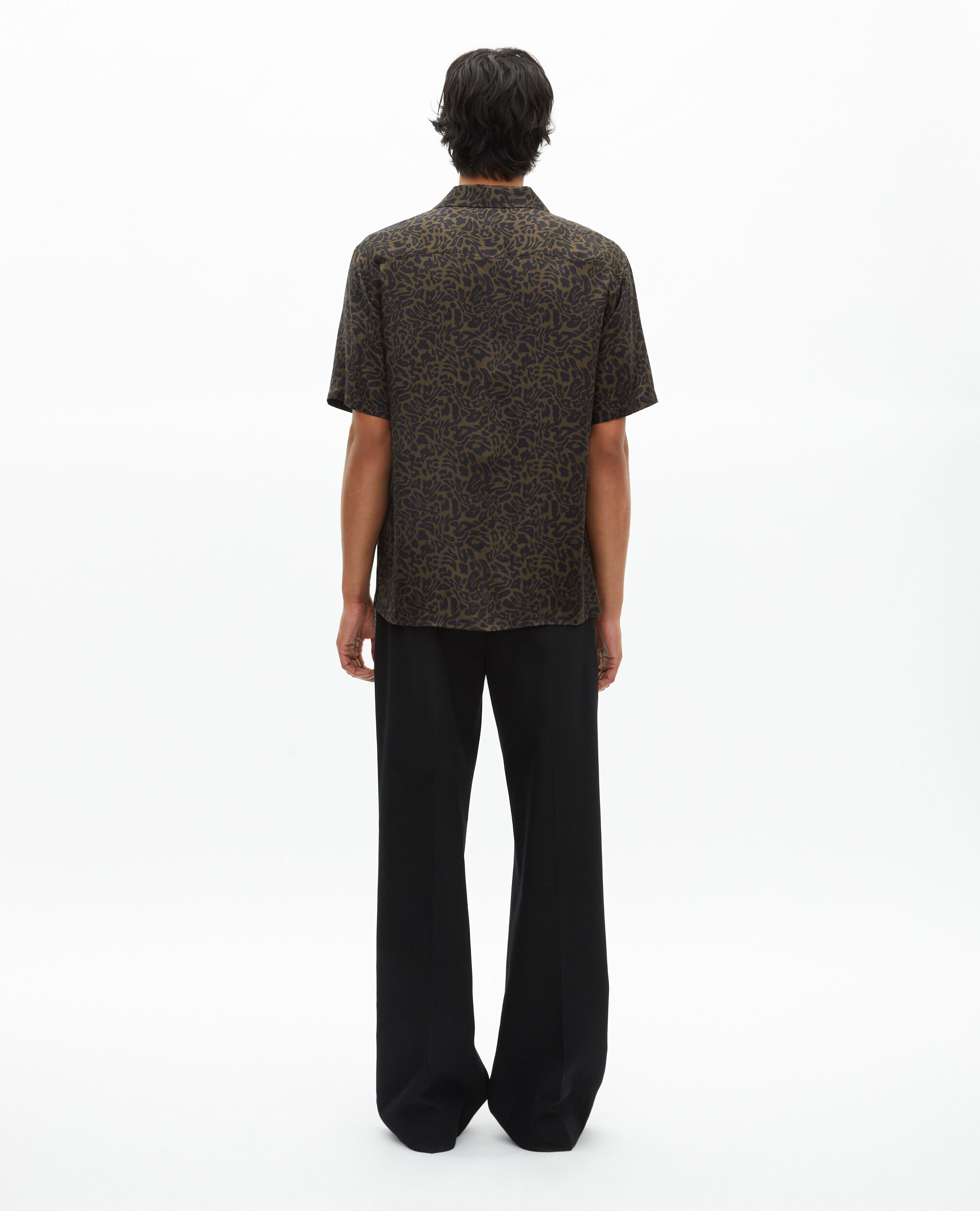 Chemise manches courtes imprimé léopard kaki