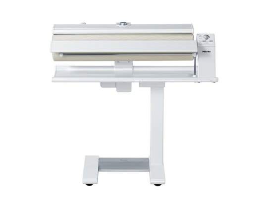 MIELE - Repasseuse B995 D