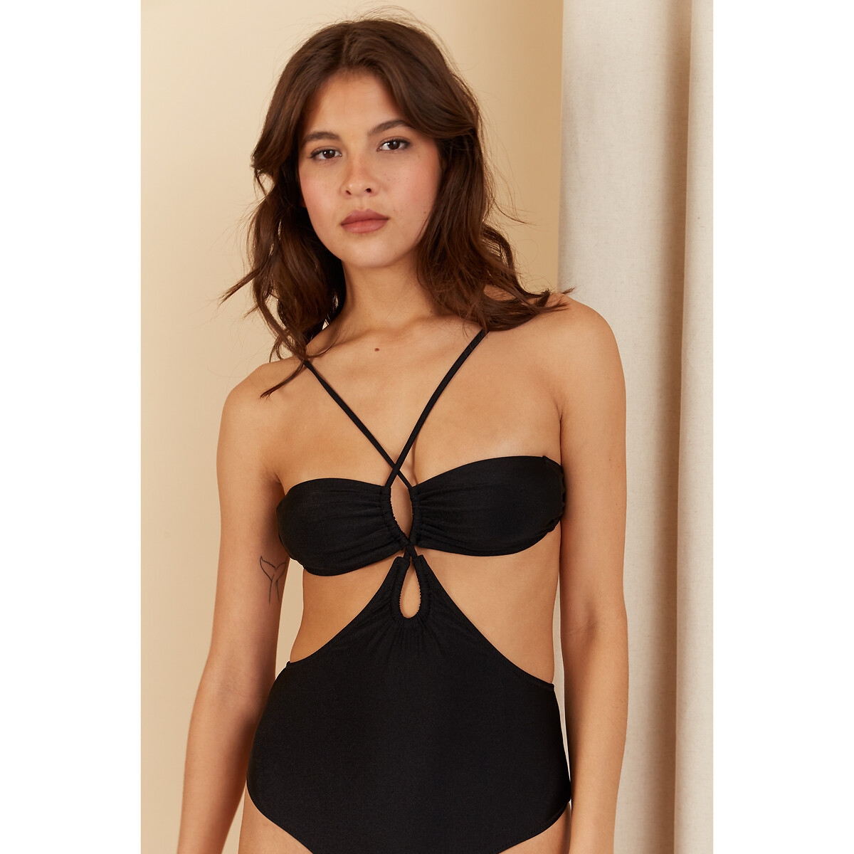 GAROTAS EM PARIS<br>Badpak Luz