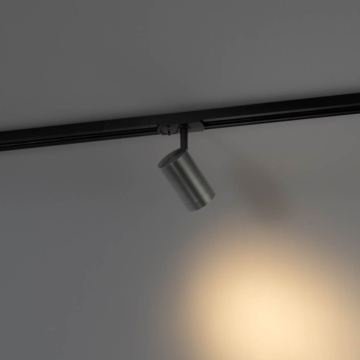 Moderne spot gunmetal voor railsysteem 1-fase  - Iconic Jeana
