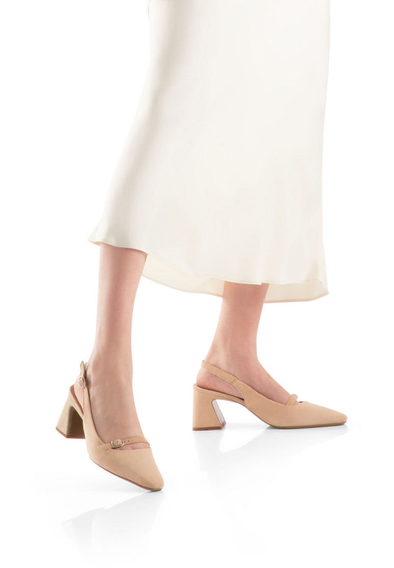 PUMPS Braun