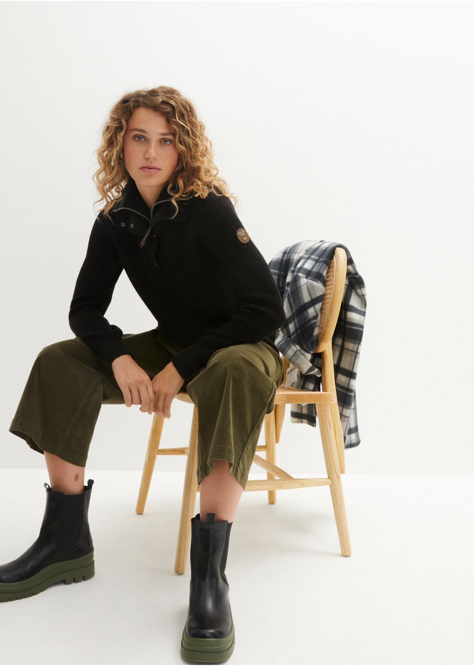 Pull camionneur en maille avec col 2 en 1