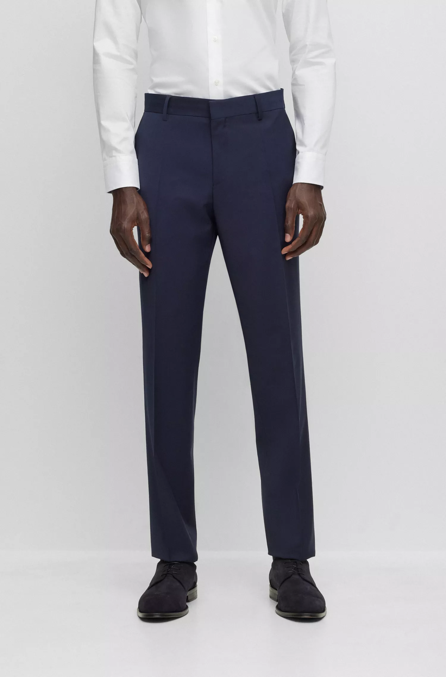 Calça BOSS preta de corte slim em mistura de lã virgem
