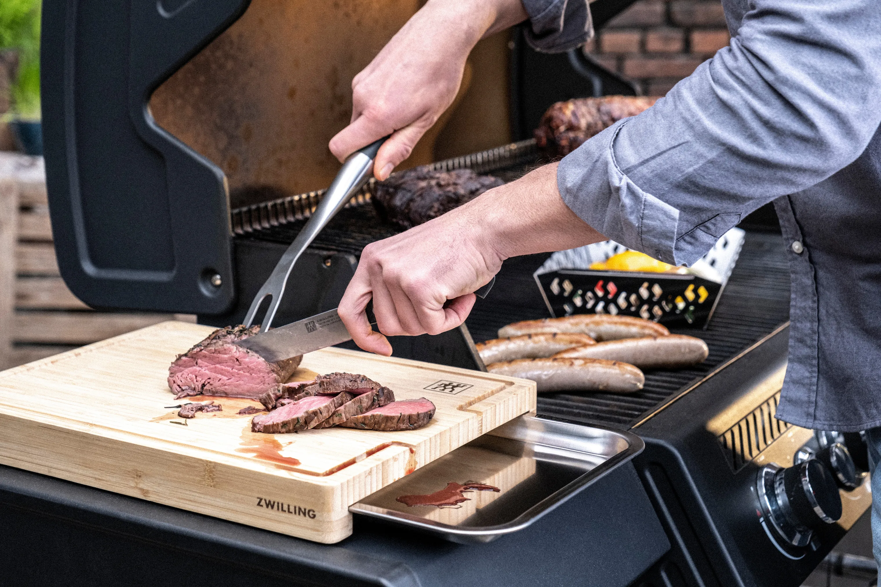 Zwilling BBQ+ Skærebræt med bakke
