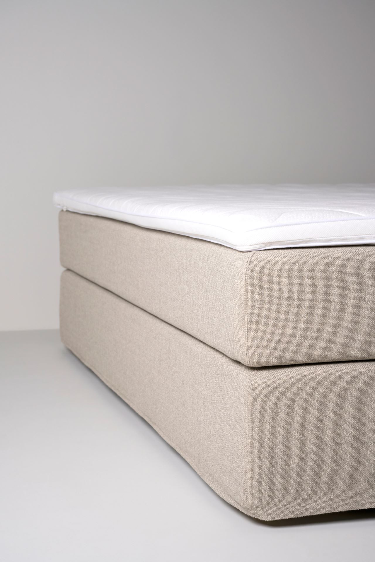 Kontinentalseng beige - 180x200 cm