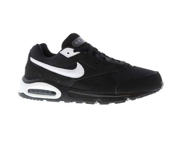 Nike Air Max Ivo Child Boys Trainers