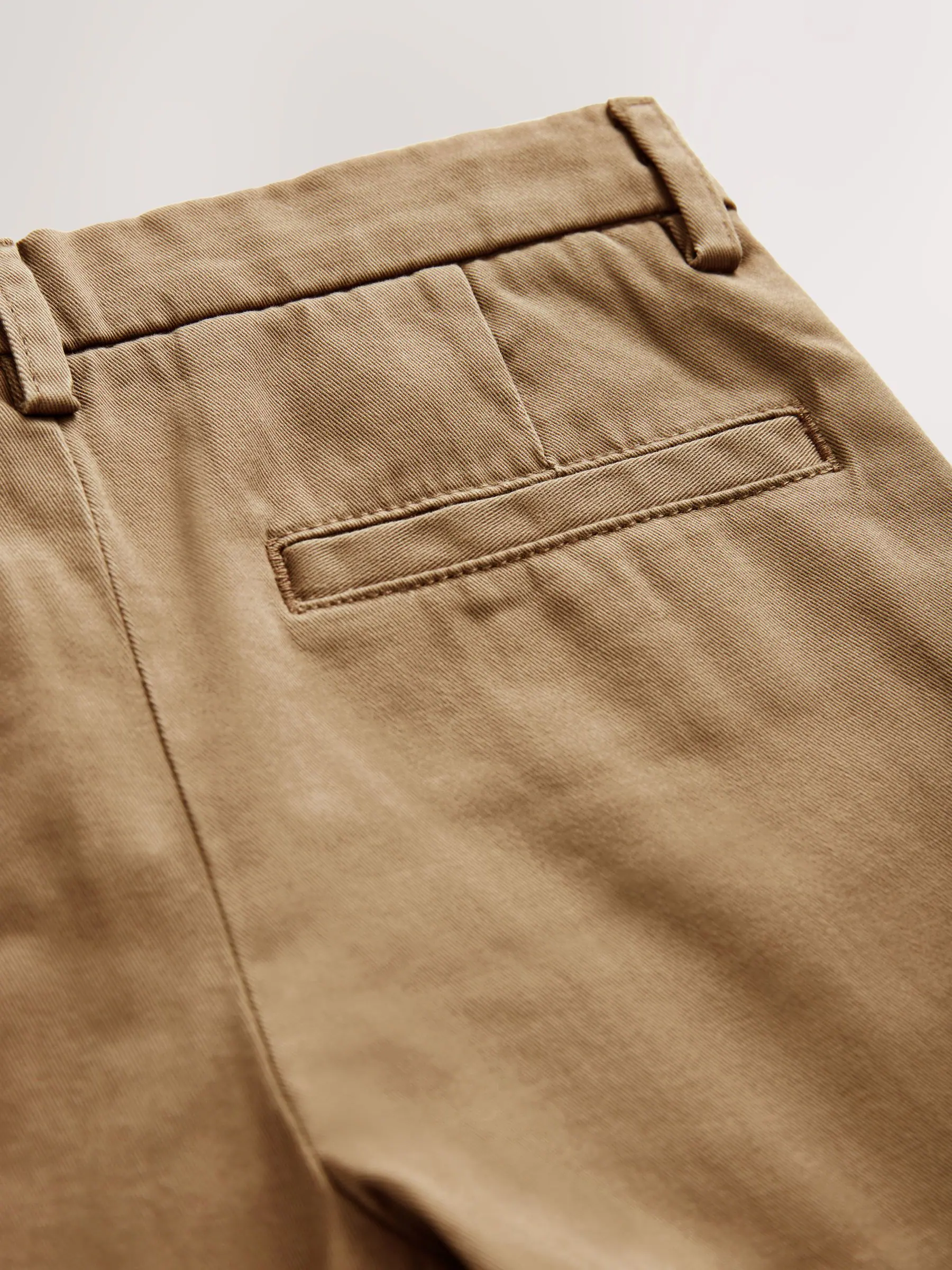 Lichtbruin - Stretchy chino's (3-17jr)