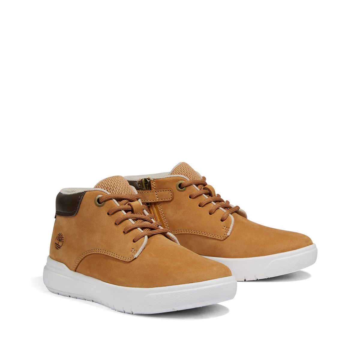 TIMBERLAND<br>Tênis de couro Seneca Bay Chukka de couro