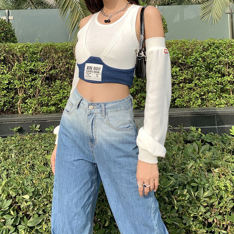 Sugarcoat - Set: Crop top met applicatie + gestreepte mouwen