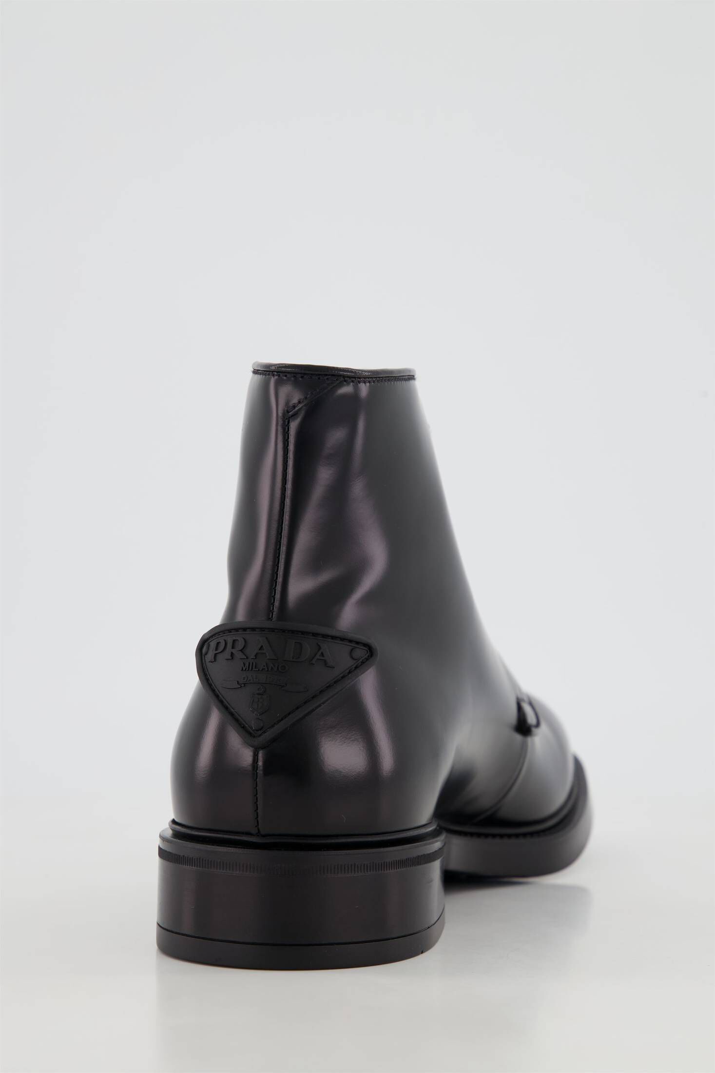 Prada| Herren Schnürboots SPAZZOLATO aus gebürstetem Leder