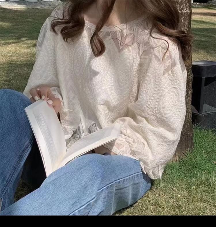 Onipixiy - Blouse met lange mouwen en ronde hals en kant