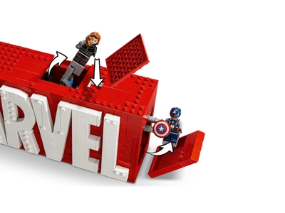 LEGO MARVEL logo en minifiguren (76313)