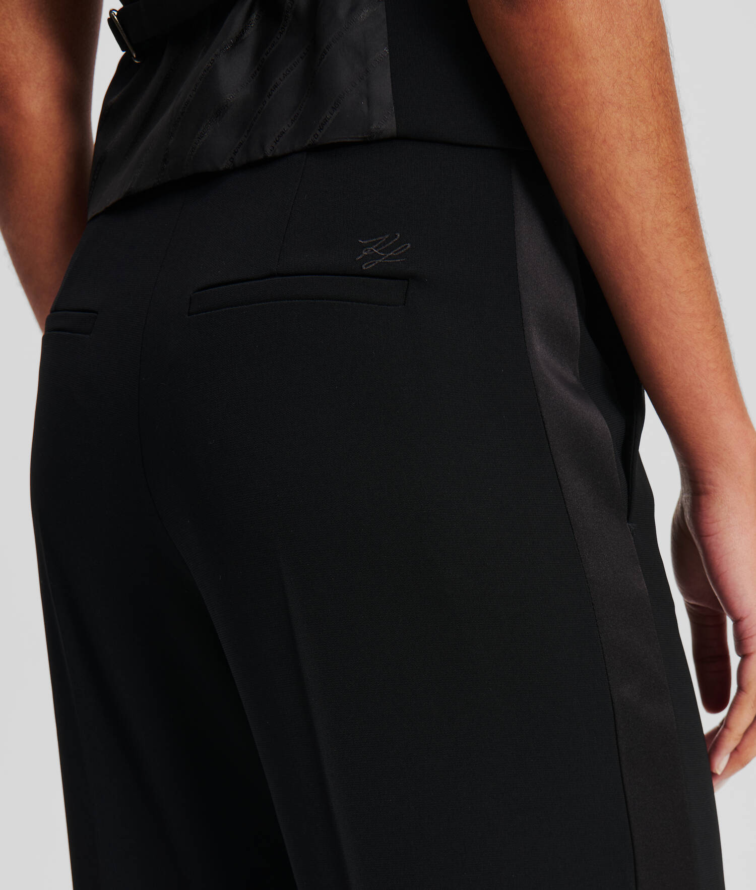PANTALON DE SMOKING AJUSTÉ