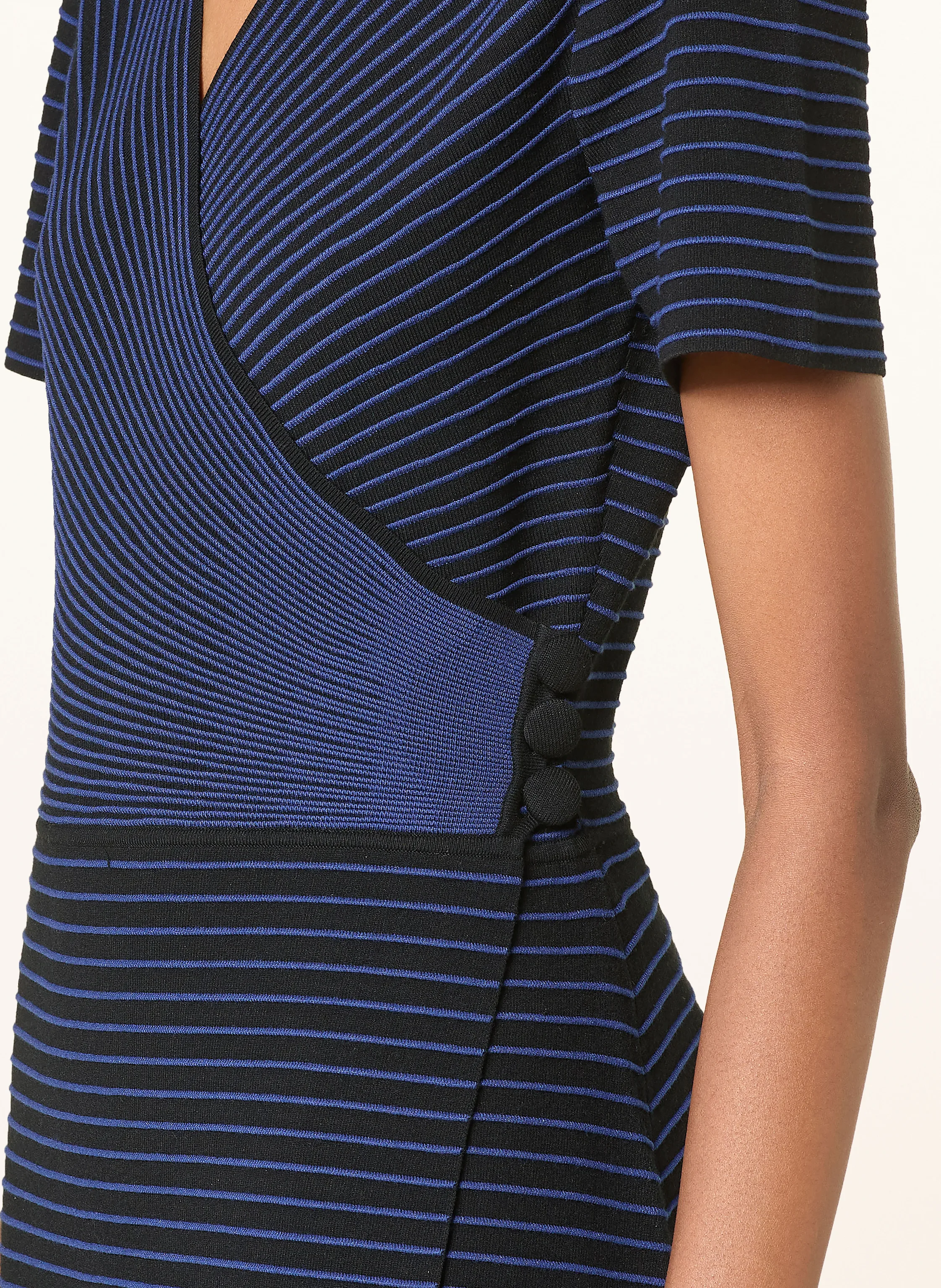 EMPORIO ARMANI Strickkleid